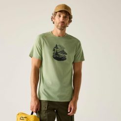 Męska koszulka z krótkim rękawem Escade z grafiką. Zielone t-shirty sportowe męskie Regatta, m, z jersey, bez ramiączek, do biegania. Za 279.99 zł.