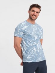 Męski t-shirt fullprint w kontrastowe liście - błękitny V2 OM-TSFP-0180 - L. Niebieskie t-shirty męskie Ombre Clothing, l, bez wzorów, z bawełny, bez kołnierzyka. W wyprzedaży za 39.99 zł.
