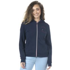 Dziewczęca bluza z kapturem do jazdy konnej Flags&Cup Obera. Niebieskie bluzy z kapturem damskie FLAGS&CUP, z bawełny. Za 302.50 zł.