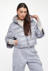 Kurtka damska z naturalnym pierzem PESERICO. Kurtki damskie Peserico, bez wzorów, bez kaptura. Za 5,399.00 zł.