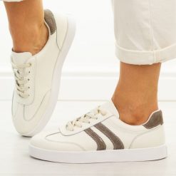 Beżowe skórzane półbuty damskie Vinceza 41505. Brązowe półbuty damskie VINCEZA, bez wzorów, z dresówki, casualowe, z okrągłym noskiem, bez obcasa, na płaskiej podeszwie. Za 219.00 zł.