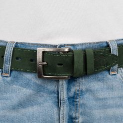 Pasek męski skórzany zamszowy skóra naturalna zielony Beltimore W49 : Kolory - zielony, Rozmiar pasków - r.85-100 cm. Zielone paski męskie bez wzorów, ze skóry. Za 59.90 zł.