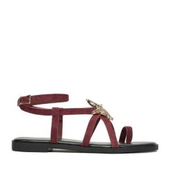 Sandały DeeZee. Czerwone sandały damskie DeeZee, bez wzorów, bez obcasa, na płaskiej podeszwie. Za 99.99 zł.