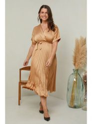 Curvy Lady Sukienka w kolorze beżowym rozmiar: 48/50. Brązowe sukienki damskie Curvy Lady, na co dzień, bez wzorów, z tkaniny, klasyczne, bez kołnierzyka, bez ramiączek, maxi, proste. Za 131.74 zł.