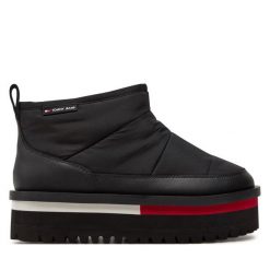 Śniegowce Tommy Jeans. Czarne śniegowce damskie Tommy Jeans, z jeansu. Za 469.99 zł.