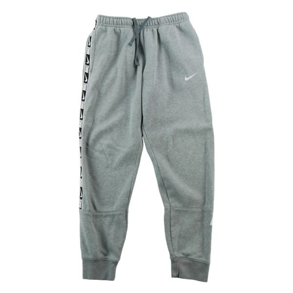 Second life - Spodnie dresowe męskie Repeat Jogger BB Swoosh - Jak nowy. Szare spodnie sportowe męskie Nike, z dresówki. Za 164.76 zł.