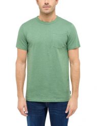 Męski T-Shirt Mustang Style Amado Dark Ivy 1016276 6326. T-shirty męskie Mustang, m, bez wzorów, bez kołnierzyka. Za 69.99 zł.