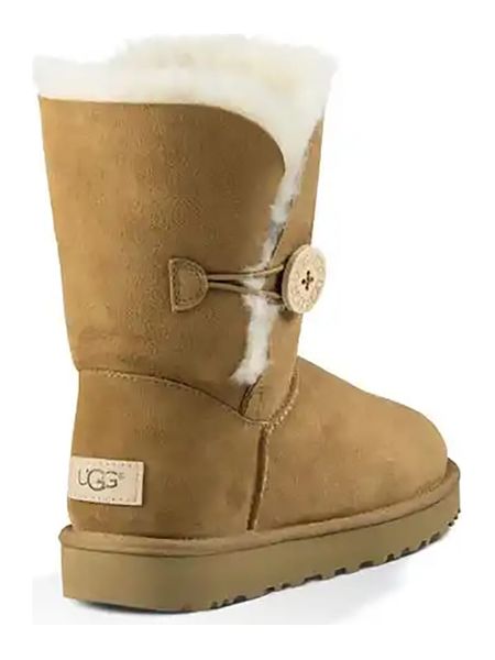 UGG Skórzane botki "Bailey Button II" w kolorze jasnobrązowym rozmiar: 38. Brązowe botki damskie Ugg, z wełny, z okrągłym noskiem, bez obcasa, bez zapięcia. Za 480.90 zł.