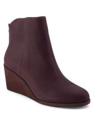 TOMS Skórzane botki w kolorze fioletowym na obcasie rozmiar: 39. Różowe botki damskie Toms, eleganckie, bez obcasa, na koturnie, bez zapięcia. Za 217.99 zł.