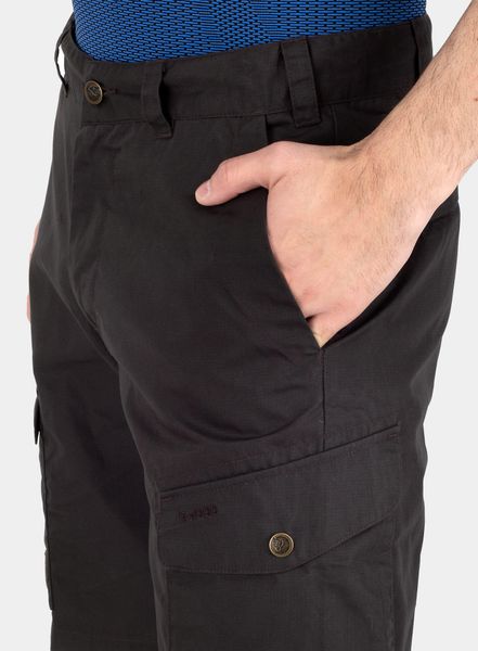 Spodenki turystyczne męskie Fjallraven Ruaha Shorts. Czarne szorty męskie Fjällräven, z bawełny, bez kołnierzyka. Za 559.40 zł.