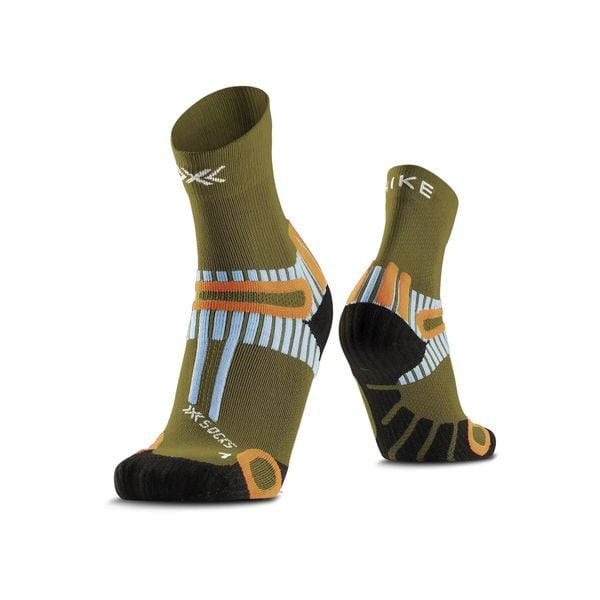 Skarpetki X-Socks Perform Ankle. Czarne skarpetki męskie X-Socks, bez wzorów, z wełny. Za 157.50 zł.