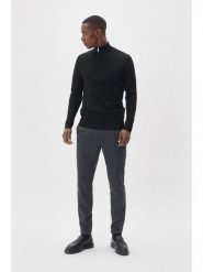 Matinique Spodnie chino w kolorze granatowym rozmiar: W32/L32. Niebieskie spodnie materiałowe męskie Matinique, bez wzorów. Za 165.99 zł.