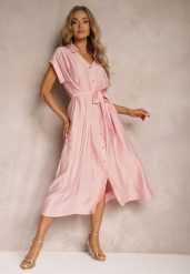 Różowa Rozkloszowana Sukienka o Koszulowym Kroju Ozdobiona Paskiem w Talii i Guzikami Rosofia. Czerwone sukienki damskie Renee, na co dzień, l, bez wzorów, eleganckie, bez kołnierzyka, bez ramiączek, midi, koszulowe. W wyprzedaży za 90.99 zł.