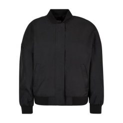 Damska kurtka typu oversize Urban Classics. Czarne kurtki damskie Urban Classics, m, bez wzorów, z materiału, bez kaptura. Za 280.50 zł.