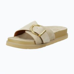Klapki damskie GANT Mardale. Brązowe klapki damskie Gant, bez wzorów, z materiału, bez obcasa. Za 229.99 zł.