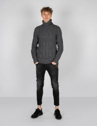 Xagon Man Sweter "Turtleneck" | A21081J10301 | Mężczyzna | Szary. Szare swetry męskie Xagon, m, bez wzorów, z tkaniny, bez kołnierzyka. W wyprzedaży za 349.00 zł.