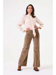 Garcia Bluzka w kolorze kremowym rozmiar: L. Brązowe bluzki damskie Garcia, l, bez wzorów, bez kołnierzyka, bez ramiączek. Za 95.92 zł.