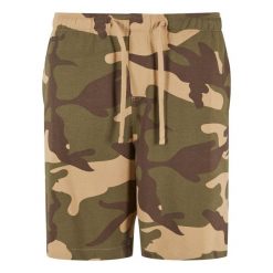 Szorty Urban Classics Easy Camo. Zielone szorty męskie Urban Classics, na lato, bez wzorów, z bawełny. Za 175.50 zł.
