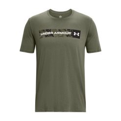 Koszulka sportowa męska Under Armour Camo Chest Stripe. Białe t-shirty sportowe męskie Under Armour, m, z bawełny, bez ramiączek, na fitness i siłownię. Za 213.00 zł.