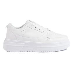 Białe damskie buty sportowe sneakersy. Białe buty sportowe na co dzień damskie bez wzorów. Za 110.92 zł.