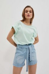 T-shirt z odkrytymi plecami miętowy. Zielone t-shirty damskie MOODO, xl, bez wzorów, z bawełny, bez kołnierzyka. W wyprzedaży za 16.99 zł.