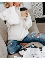 Milan Kiss Sweter w kolorze kremowym rozmiar: L. Brązowe golfy damskie Milan Kiss, l, bez wzorów, bez ramiączek. Za 165.99 zł.