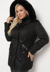 Czarna Kurtka Parka ze Ściągaczem w Talii i z Kapturem z Odpinanym Futerkiem Savalinde. Czarne kurtki damskie Born2be, l, bez wzorów, z futra. Za 279.99 zł.