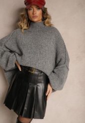 Czarna Spódnica z Imitacji Skóry o Rozkloszowanym Kroju z Ozdobnym Paskiem Helezi. Czarne spódniczki damskie Renee, l, bez wzorów, ze skóry, eleganckie, mini, koszulowe. Za 129.99 zł.