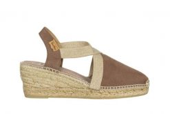 Sandały Toni Pons Tona Taupe 204005, Beżowy, Skóra naturalna - 41. Brązowe sandały damskie Toni Pons, bez wzorów, z bawełny, bez obcasa. W wyprzedaży za 206.10 zł.