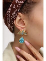 Pierres delicates Pozłacane kolczyki-wkrętki z turkusami i cyrkoniami rozmiar: onesize. Żółte kolczyki damskie Pierres delicates, z cyrkonią, pozłacane. Za 126.45 zł.