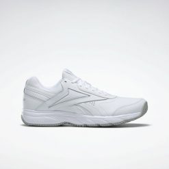 Buty męskie treningowe Reebok. Białe buty fitness męskie Reebok. W wyprzedaży za 199.00 zł.