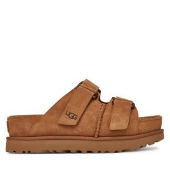 Klapki Ugg. Brązowe klapki damskie Ugg, bez wzorów, bez obcasa. Za 559.99 zł.