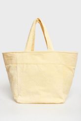 Torebka z tkaniny frotte ELISABETTA FRANCHI. Torebki klasyczne damskie Elisabetta Franchi, bez wzorów, z tkaniny, bez dodatków. W wyprzedaży za 759.20 zł.
