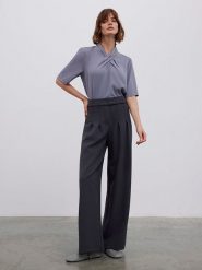 BGN Spodnie w kolorze antracytowym rozmiar: 38. Czarne spodnie materiałowe damskie BGN, bez wzorów, z materiału. Za 152.62 zł.