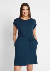 Sukienka shirtowa z czystej bawełny. Niebieskie sukienki damskie bonprix, bez wzorów, z bawełny, bez kołnierzyka, bez ramiączek. Za 67.99 zł.