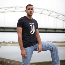 Koszulka Juventus. Czarne bluzki damskie JUVENTUS FC, s, bez wzorów, z bawełny, bez kołnierzyka. Za 149.99 zł.