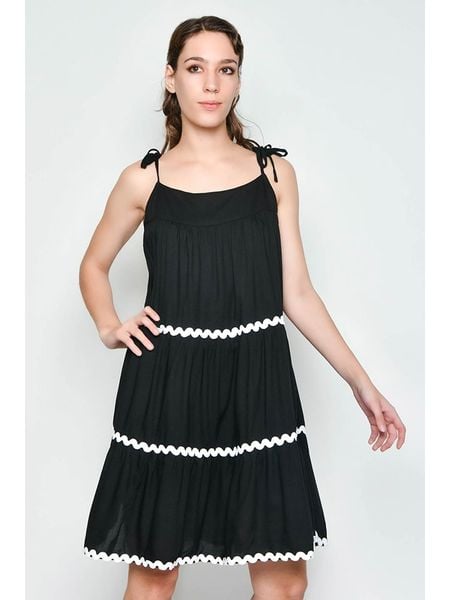 H.H.G. Sukienka w kolorze czarno-białym rozmiar: L. Białe sukienki damskie H.H.G., l, bez wzorów, z wiskozy, bez kołnierzyka, bez ramiączek, midi. Za 65.54 zł.