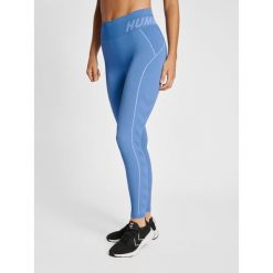 Legginsy bezszwowe damskie Hummel Christel. Niebieskie legginsy sportowe damskie HUMMEL, na wiosnę, xs, bez wzorów, z dzianiny, na fitness i siłownię. Za 157.50 zł.