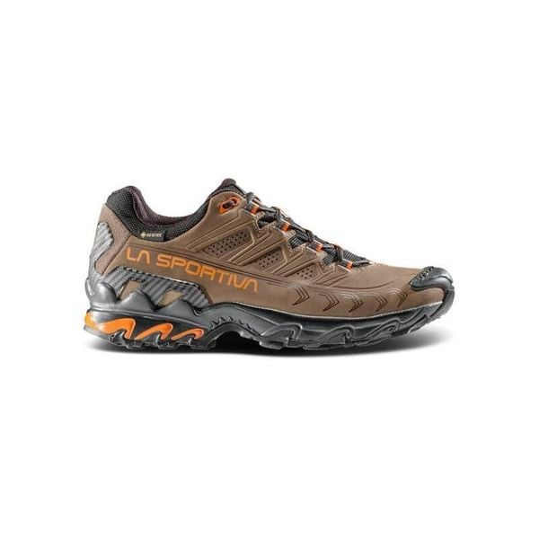 Buty La Sportiva Ultra Raptor II Gore-Tex brązowe. Brązowe buty trekkingowe męskie La Sportiva, z gore-texu, bez zapięcia, trekkingowe, gore-tex. Za 981.00 zł.