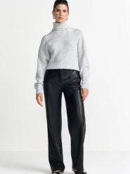 Rich & Royal Sweter z dzianiny Kobiety Sztuczne włókno szary, S. Szare swetry klasyczne damskie Rich & Royal, s, z dzianiny, bez kołnierzyka. Za 249.95 zł.