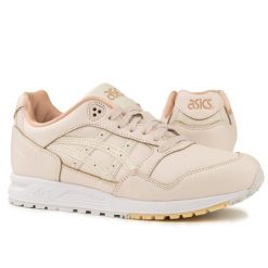 Buty damskie sportowe sneakersy Asics GELSAGA. Białe buty sportowe na co dzień damskie Asics, bez wzorów, trekkingowe. W wyprzedaży za 269.00 zł.