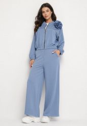 Niebieski Komplet Dresowy z Wiskozą Szerokie Spodnie i Bluza ze Stójką i Broszką Redasena. Niebieskie bluzy bez kaptura damskie Born2be, bez wzorów, z dresówki, sportowe. Za 179.99 zł.
