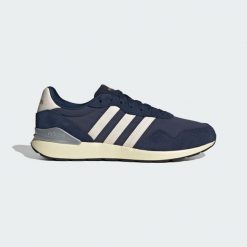 Buty Run 60s 4.0. Brązowe obuwie do biegania damskie Adidas. Za 259.00 zł.