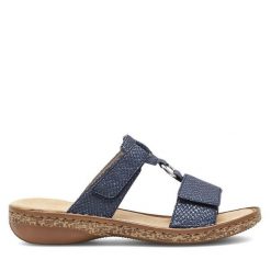 Klapki Rieker. Niebieskie klapki damskie Rieker, bez wzorów, bez obcasa. Za 229.99 zł.