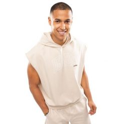 Męska bluza z kapturem bez rękawów Lifestyle Siroko IBZ Swish Ivory. Białe bluzy sportowe męskie SIROKO, bez wzorów, z dresówki, casualowe, bez kołnierzyka, bez ramiączek. Za 126.00 zł.