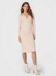 Guess Sukienka codzienna Yasmine W2BK76 K8RT2 Beżowy Slim Fit. Brązowe sukienki damskie Guess, na co dzień, s, z aplikacjami, z wiskozy, bez kołnierzyka, bez ramiączek, proste. Za 549.99 zł.