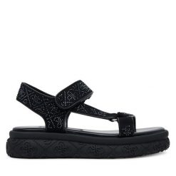 Sandały Guess. Czarne sandały damskie Guess, z aplikacjami, bez obcasa, na płaskiej podeszwie. Za 319.99 zł.