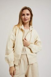 Rozpinana bluza z kapturem i bufiastymi rękawami beżowa. Brązowe bluzy z kapturem damskie MOODO, m. W wyprzedaży za 64.99 zł.