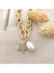 Nakkash Pozłacana bransoletka z zawieszką rozmiar: onesize. Żółte bransoletki damskie Nakkash, pozłacane. Za 43.99 zł.