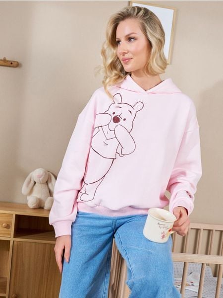 Bluza hoodie z nadrukiem Winnie the Pooh - różowy. Czerwone bluzy bez kaptura damskie Sinsay, l. Za 59.99 zł.